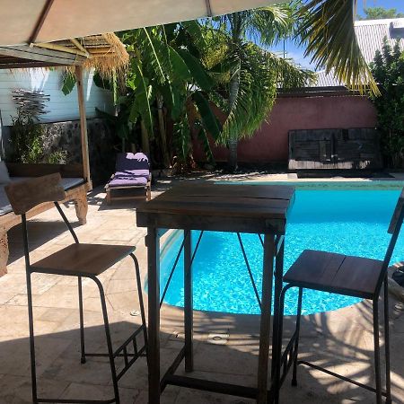 Studio Independant Dans Propriete Avec Piscine Et Wifi Apartment Saint-Gilles-les Bains Exterior foto